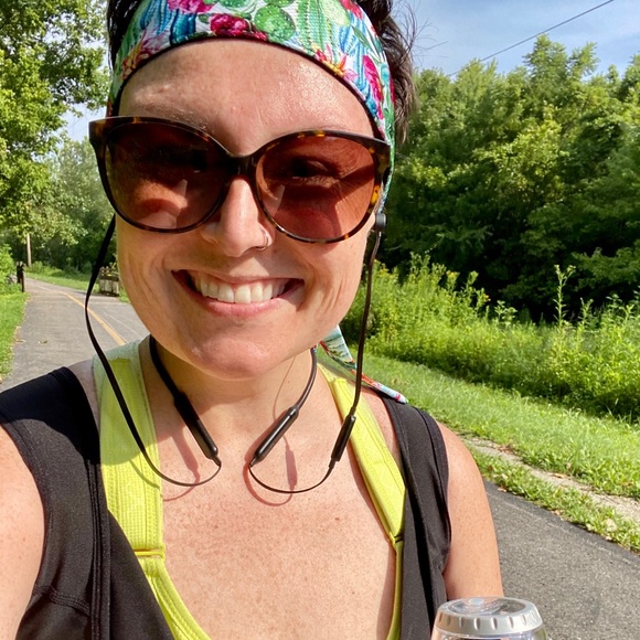 Welcome to My Closet! - Picture 6 of 8